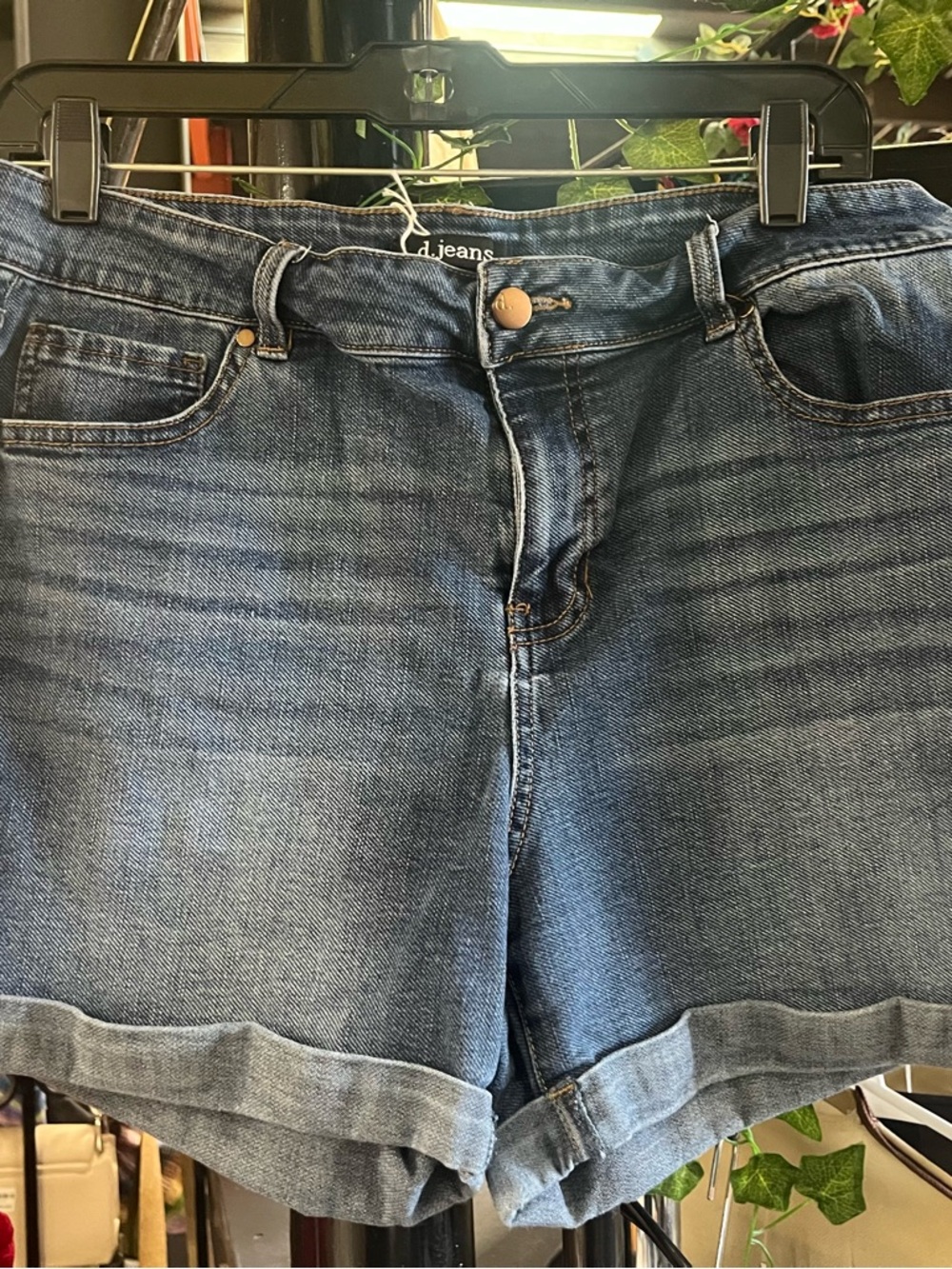 d. jeans Women's Blue Denim Jean Shorts